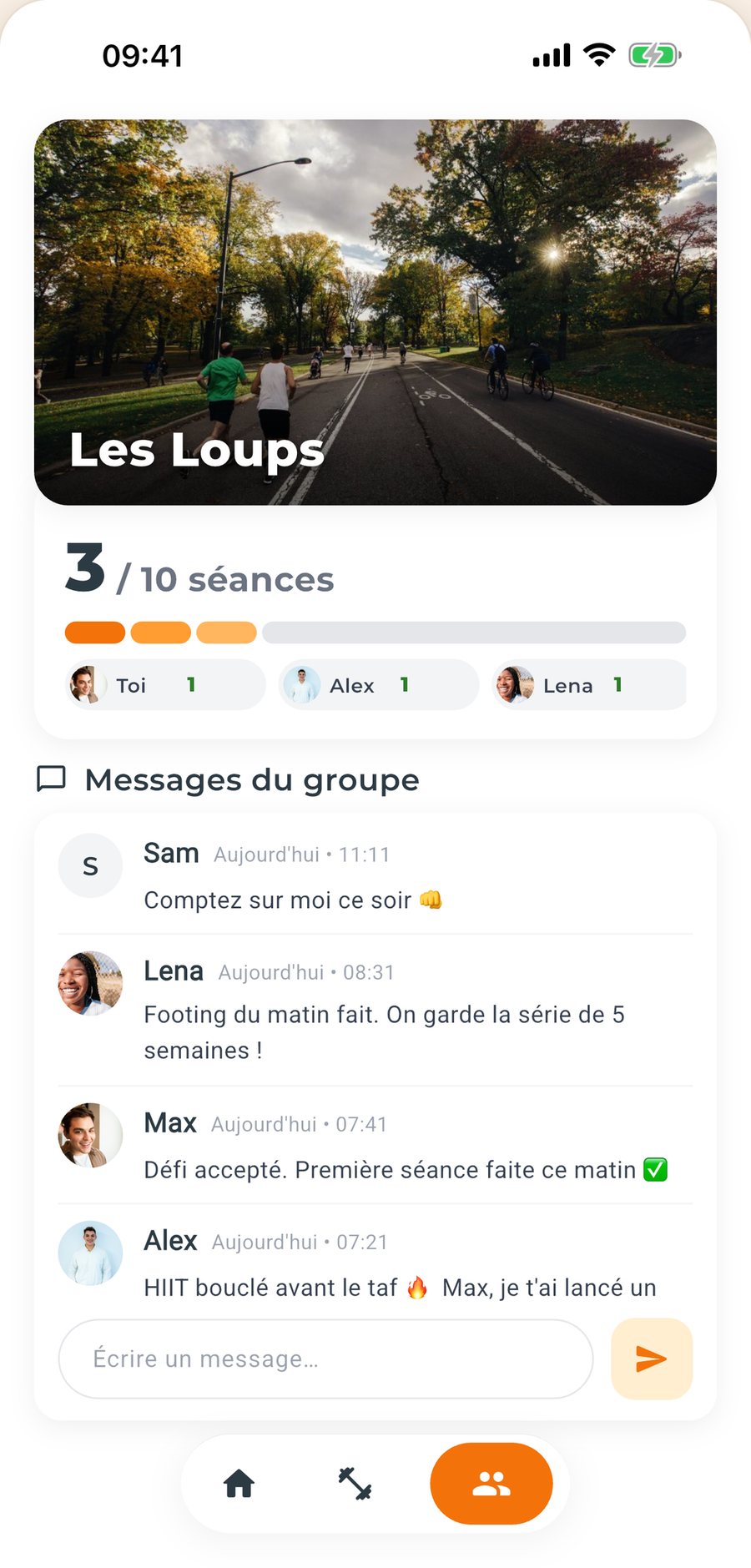 Écran groupe de Tribos : le groupe « Les Loups », l’objectif de la semaine à trois séances sur dix, et les messages du groupe